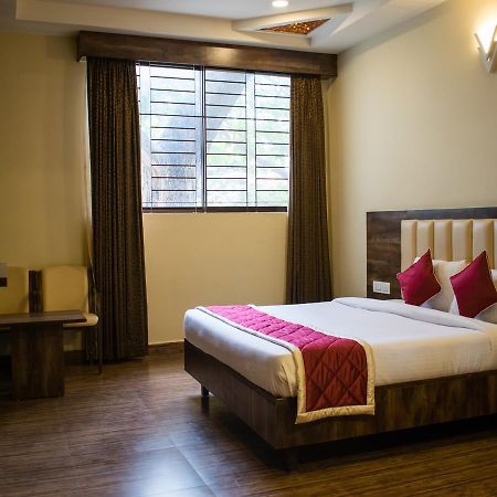 Hotel Mysore Republic Exterior foto