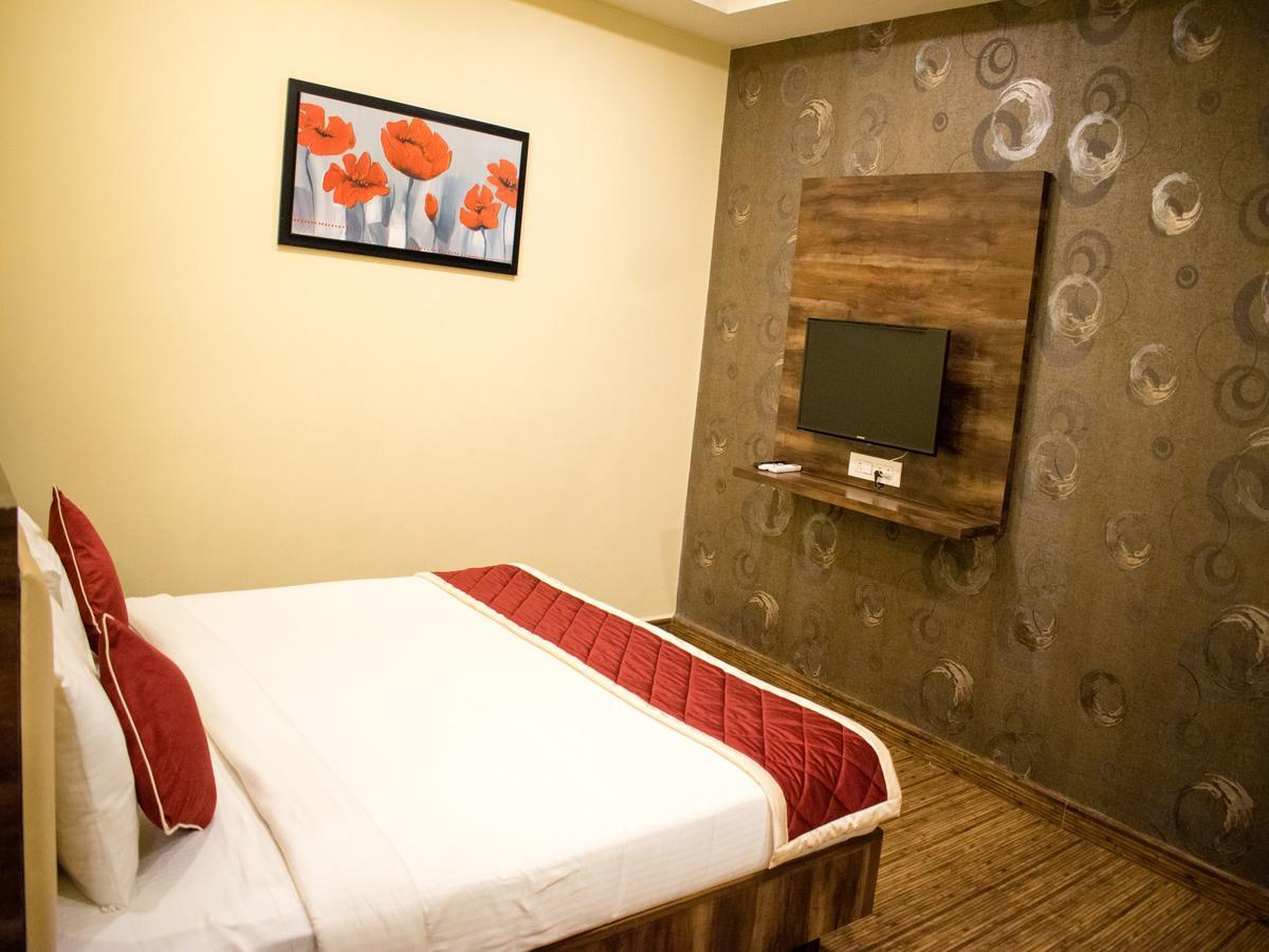 Hotel Mysore Republic Exterior foto